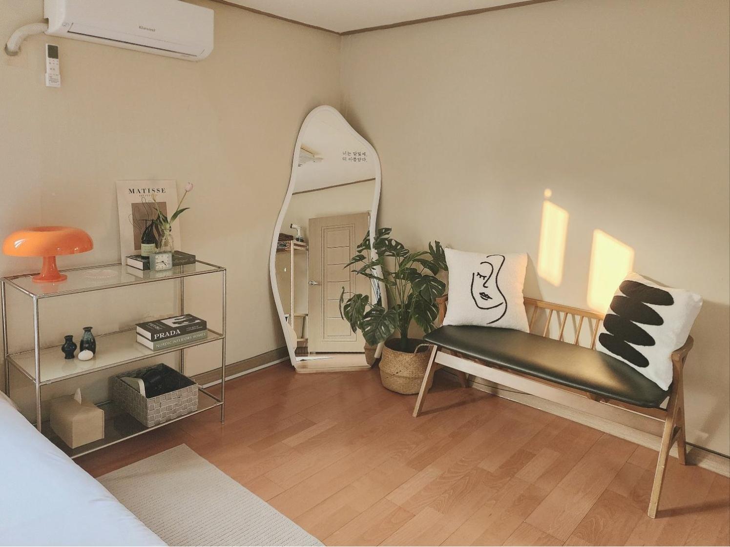 Bandal House Apartment Seoul