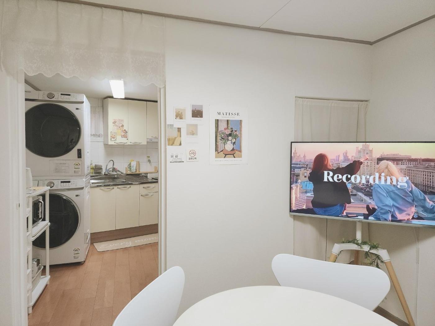 Apartment Bandal House *